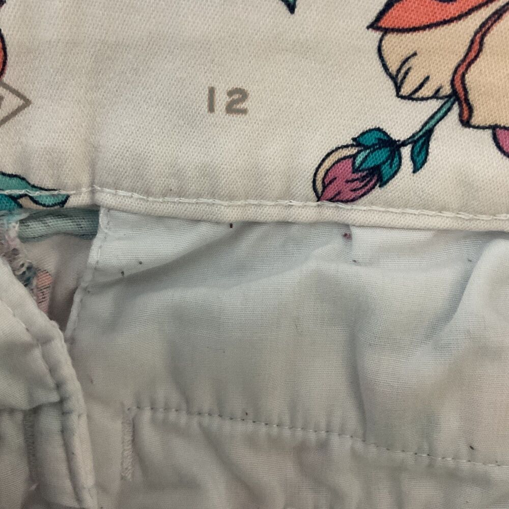 St Johns Bay Mid Rise Capri Pants Size 12 Womens Casual Stretch Cropped - Picture 7 of 11